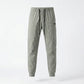 Comfortable cargo pants with great storage capacity 